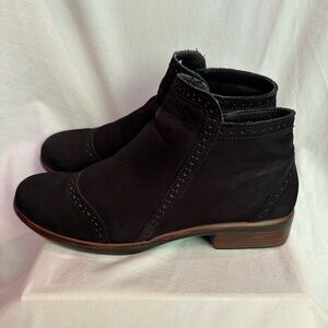 NAOT Black Leather Ankle Boots, Women’s Size 38